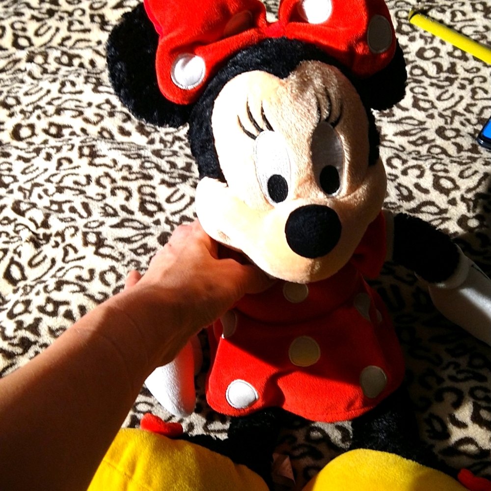 Minnie mouse plush stuffed Walt Disney bear - Picture 17 of 17